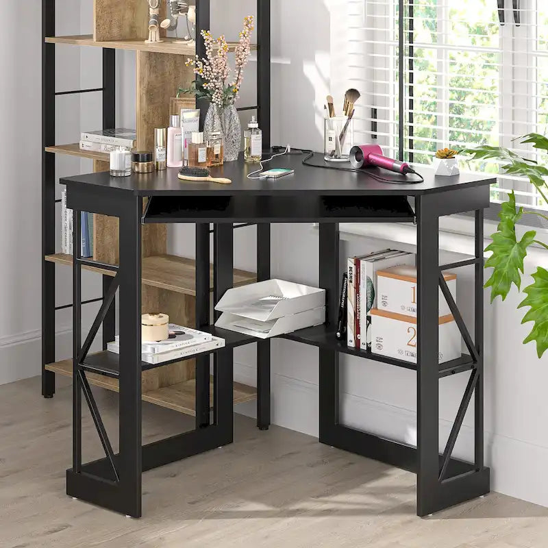 Bureau d'Angle Petit Bureau avec Prises, Table d'Angle pour Petit Espace, Bureau d'Ordinateur avec Ports USB, Bureau Triangle avec Rangement