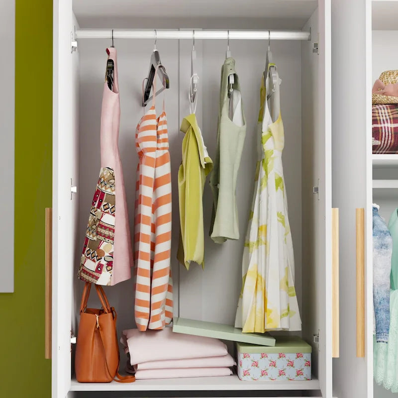 Armoire penderie autoportante de 63 pouces de large avec tiroirs