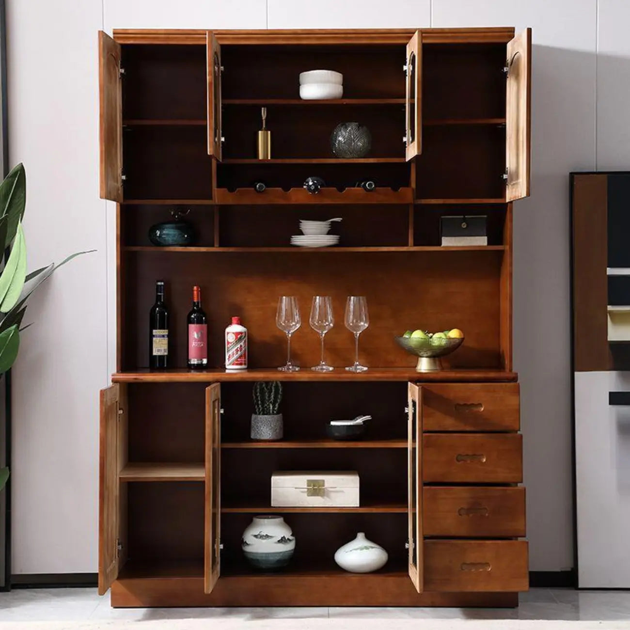 Buffet de cuisine en bois blanc avec casier à vin intégré