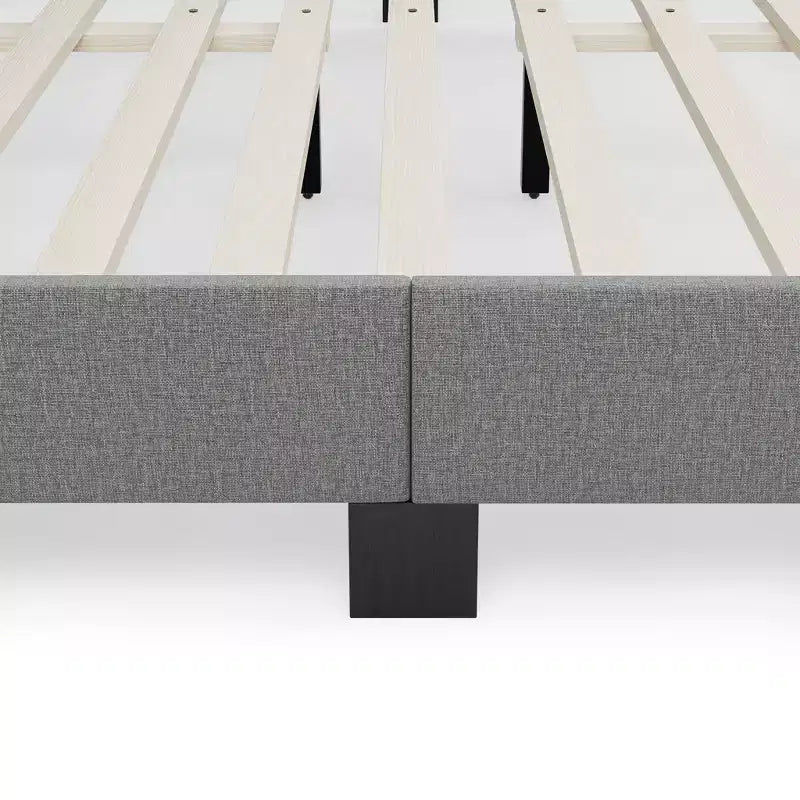 Lit plateforme capitonné à oreilles avec tissu en lin, Grand lit/Très grand lit