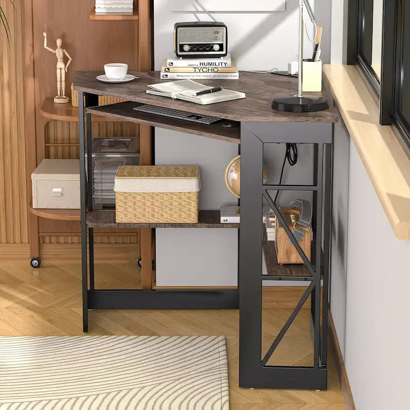 Bureau d'Angle Petit Bureau avec Prises, Table d'Angle pour Petit Espace, Bureau d'Ordinateur avec Ports USB, Bureau Triangle avec Rangement