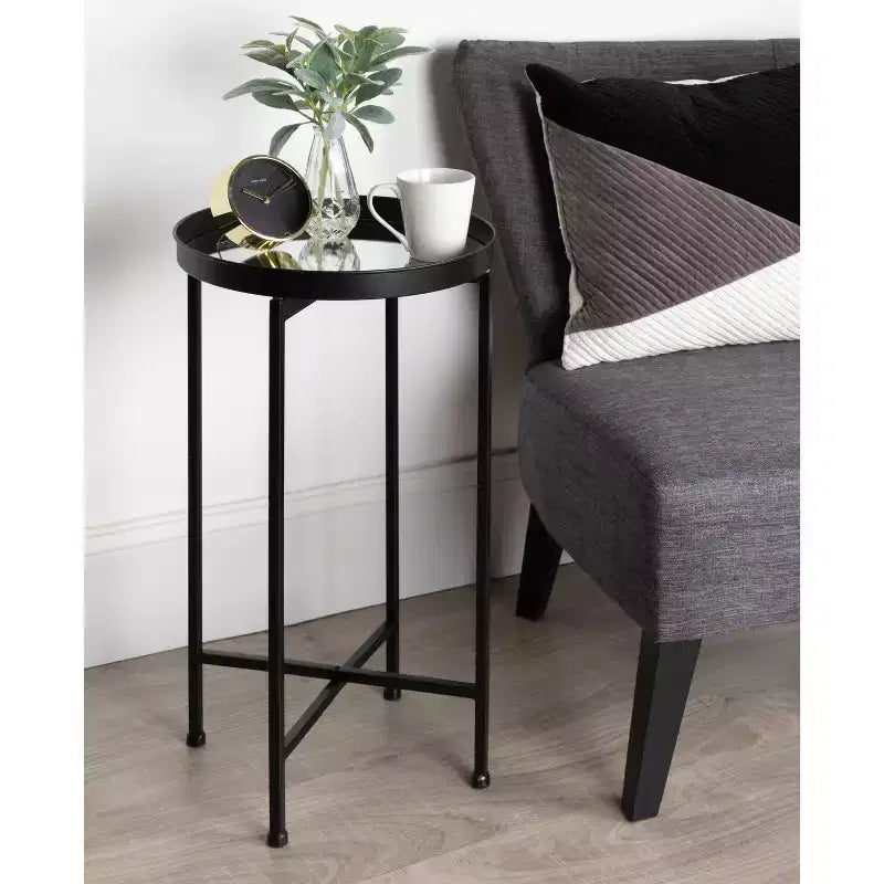 Table d'appoint pliante en métal rond