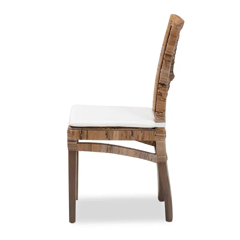 Chaise de salle à manger Laluna en rotin et bois d'acajou de style bohème moderne avec coussin