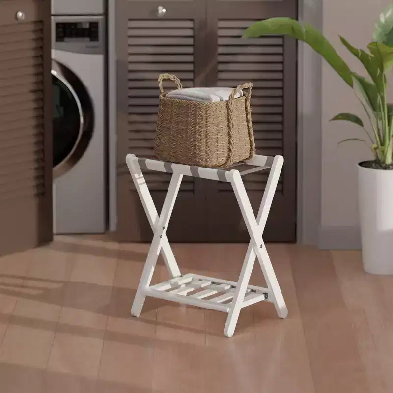 Porte-bagages avec étagère