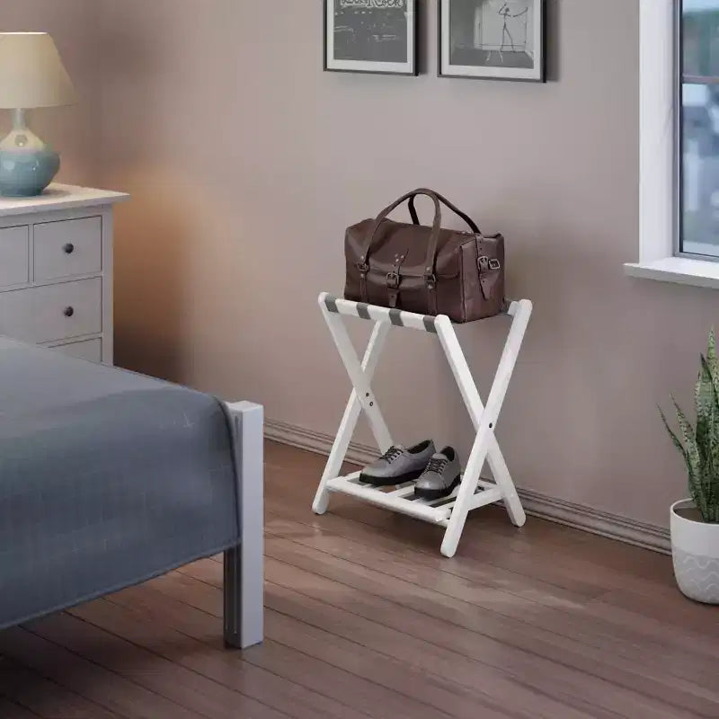 Porte-bagages avec étagère