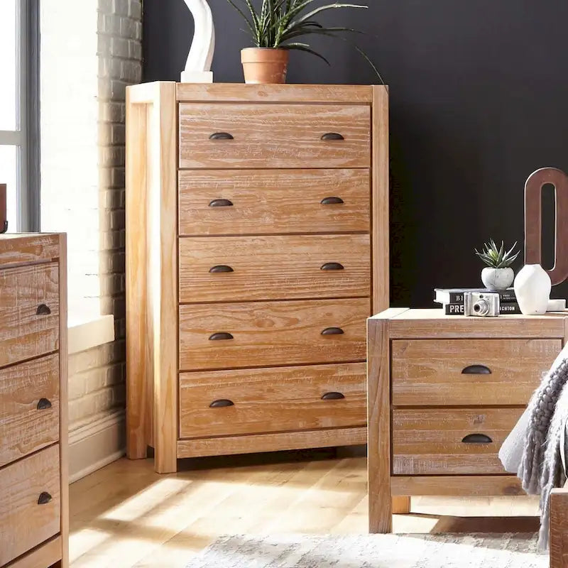 Commode 5 tiroirs en bois massif Montauk Grain Wood Furniture